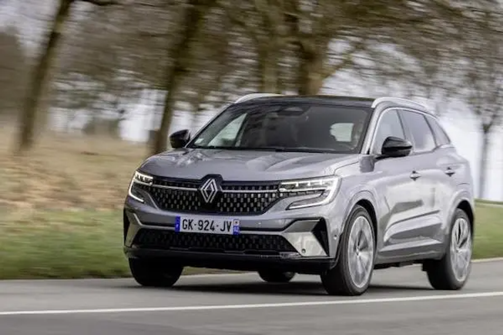 Renault Austral France February