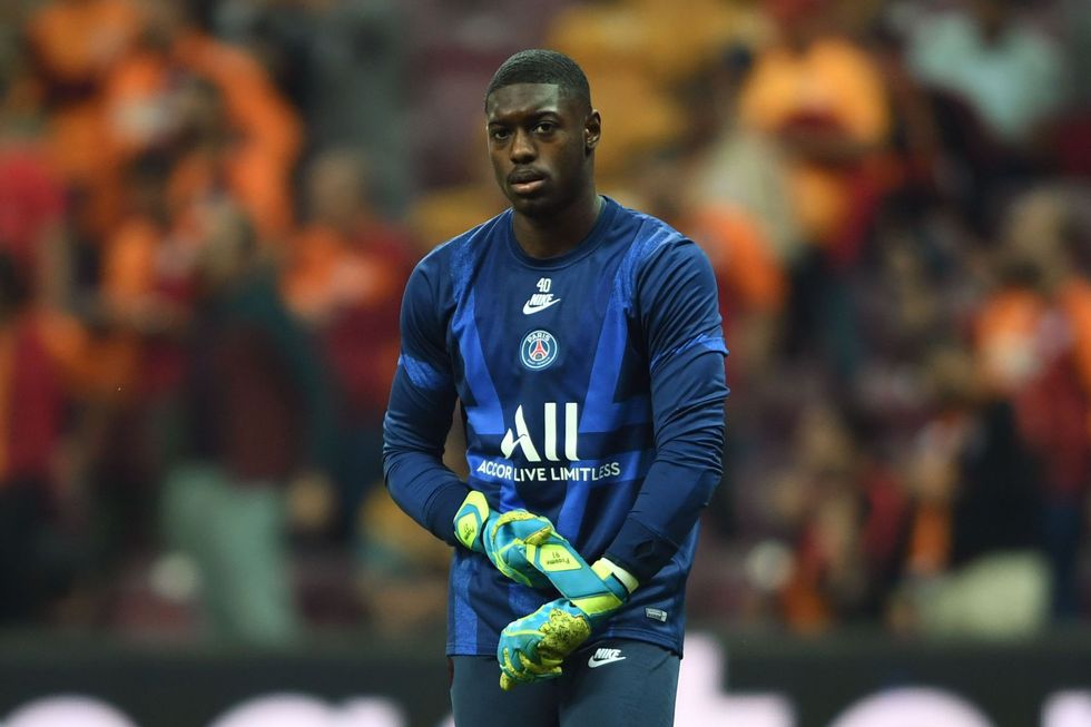 Report: PSG to Loan Out Goalkeeper Garissone Innocent This Summer - PSG Talk