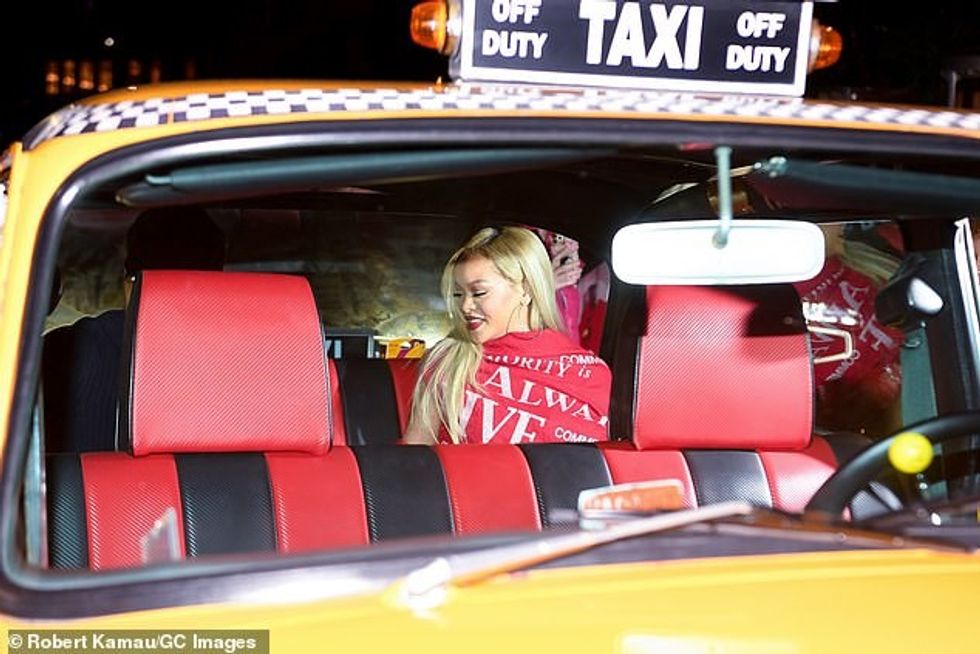 Rihanna dhe A$AP (i lindur Rakim Athelaston Mayers) fillimisht konfirmuan romancën e tyre në vitin 2020 - nëntë vjet pasi ajo e angazhoi për herë të parë për të repuar në këngën e saj Cockiness (Love It)