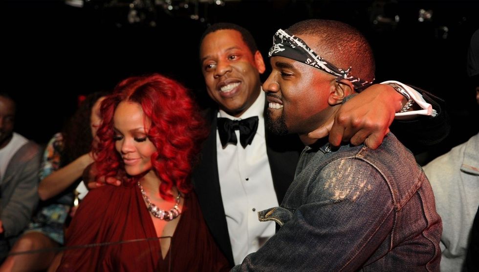 rihanna jay z kanye west group hug 03