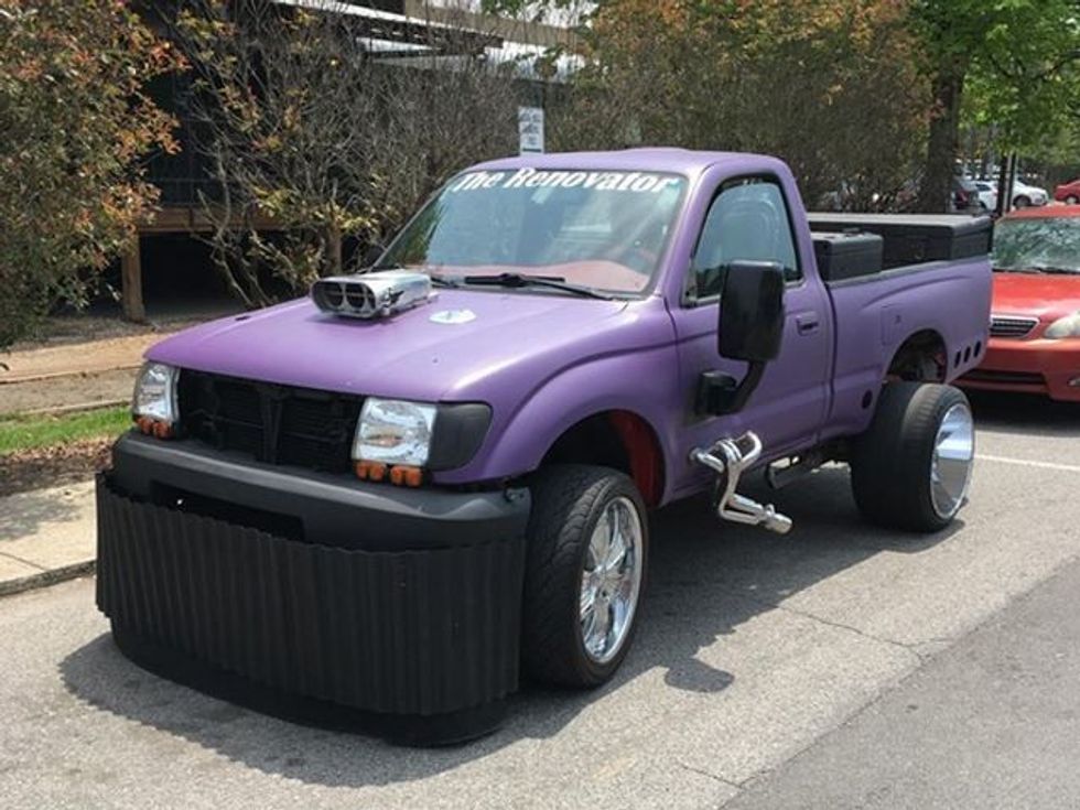 Rikonstruktimet mizore që pronarët ia bënë qëllimisht veturave të tyre foto 4