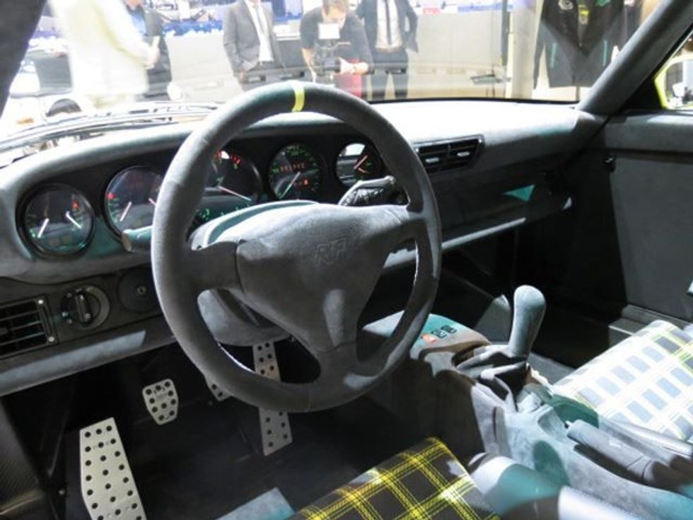 Rikthehet pas 30 vitesh vetura e quajtur Zogu i Verdhë foto 6