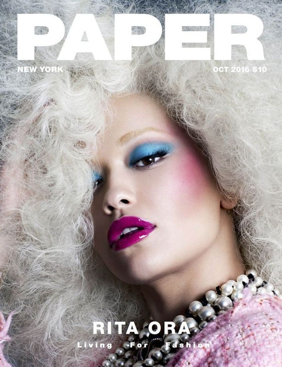 Rita thotë për revistën Paper se modelimi nuk është të bësh thjeshtë foto. Foto: Nicholas Moore/Paper Magazine