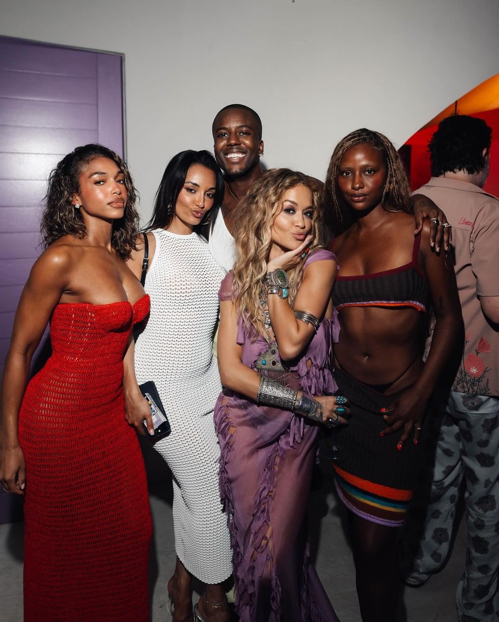 ritaora 1723807353 3435867569353969651 189379530