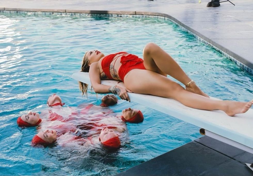 ritaora 210918129 2857086927838596 2625620502894229298 n