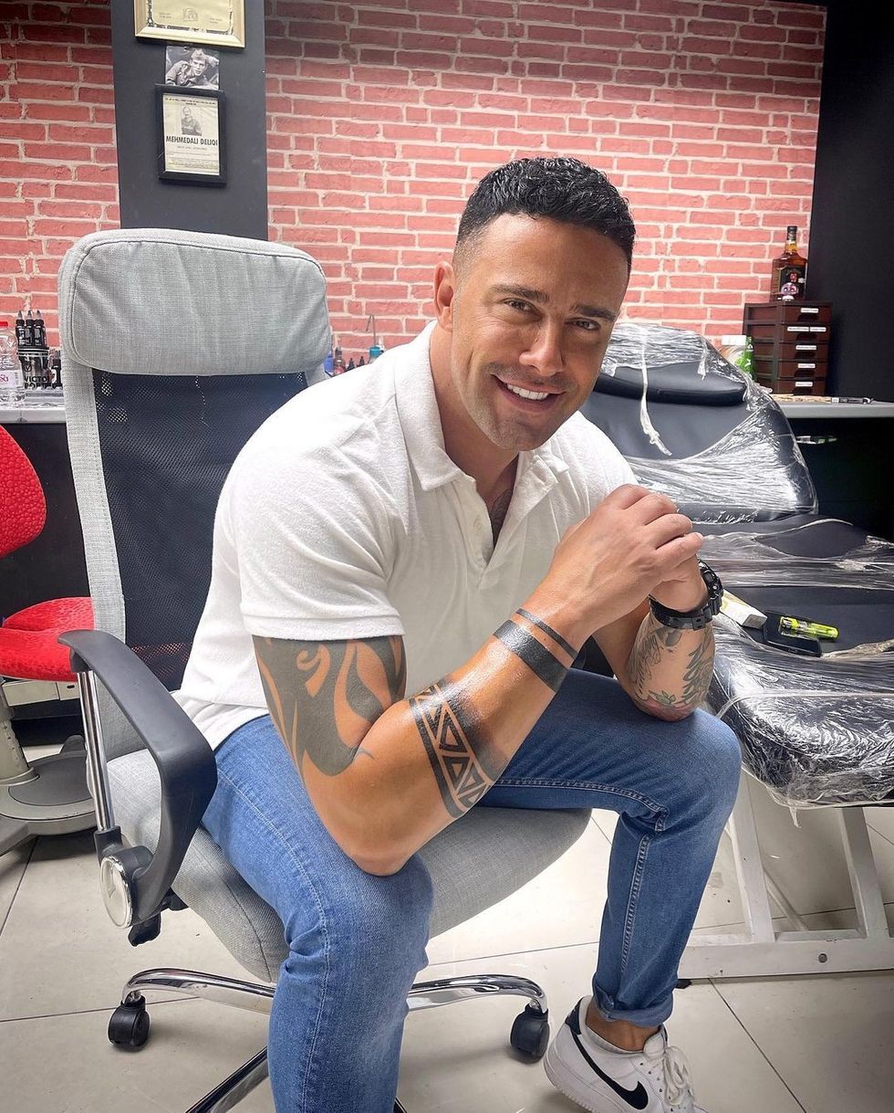 robertberishaofficial 241845283 441245720558695 8543544278681467832 n