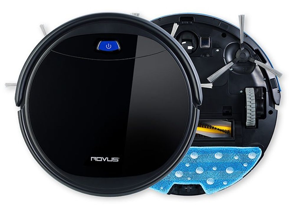 Robotic Vac and Mop 02