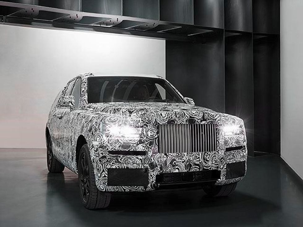 rolls-royce-publikon-pamjen-e-modelit-cullinan-foto-2
