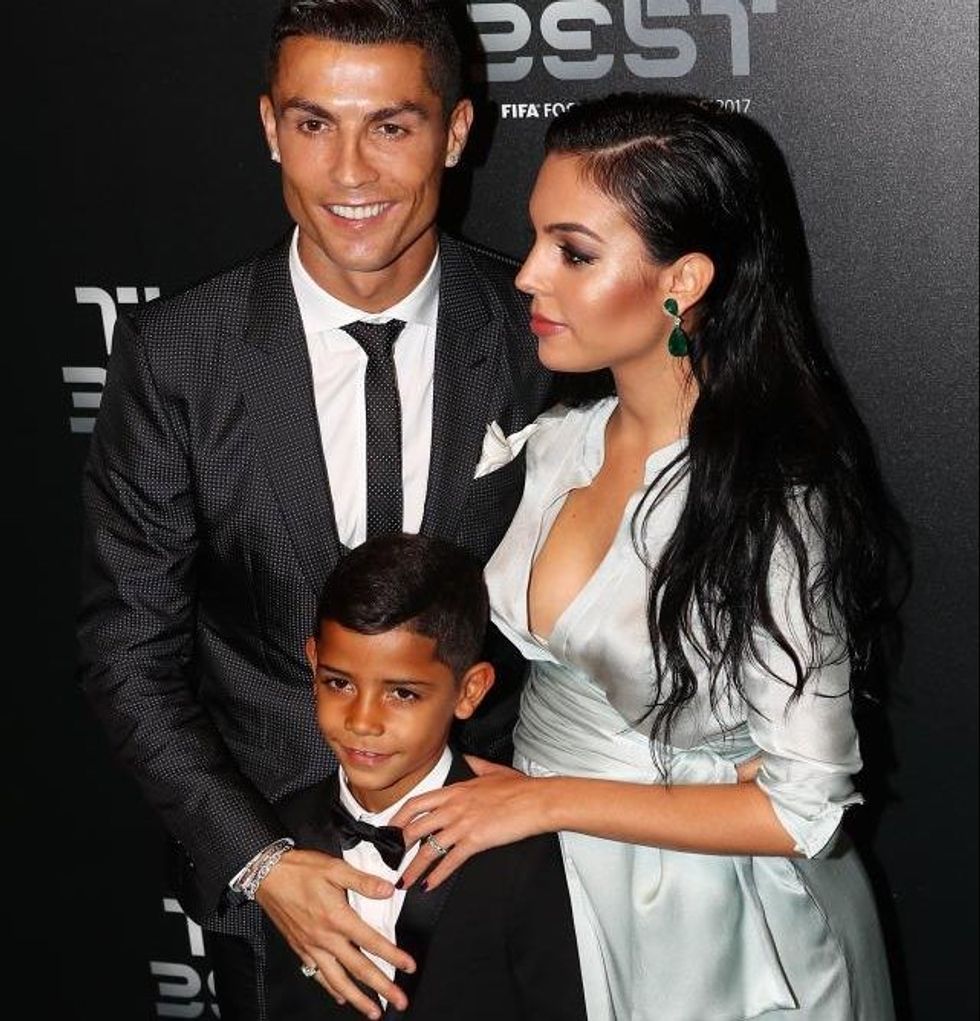 ron 1 e1512662587221