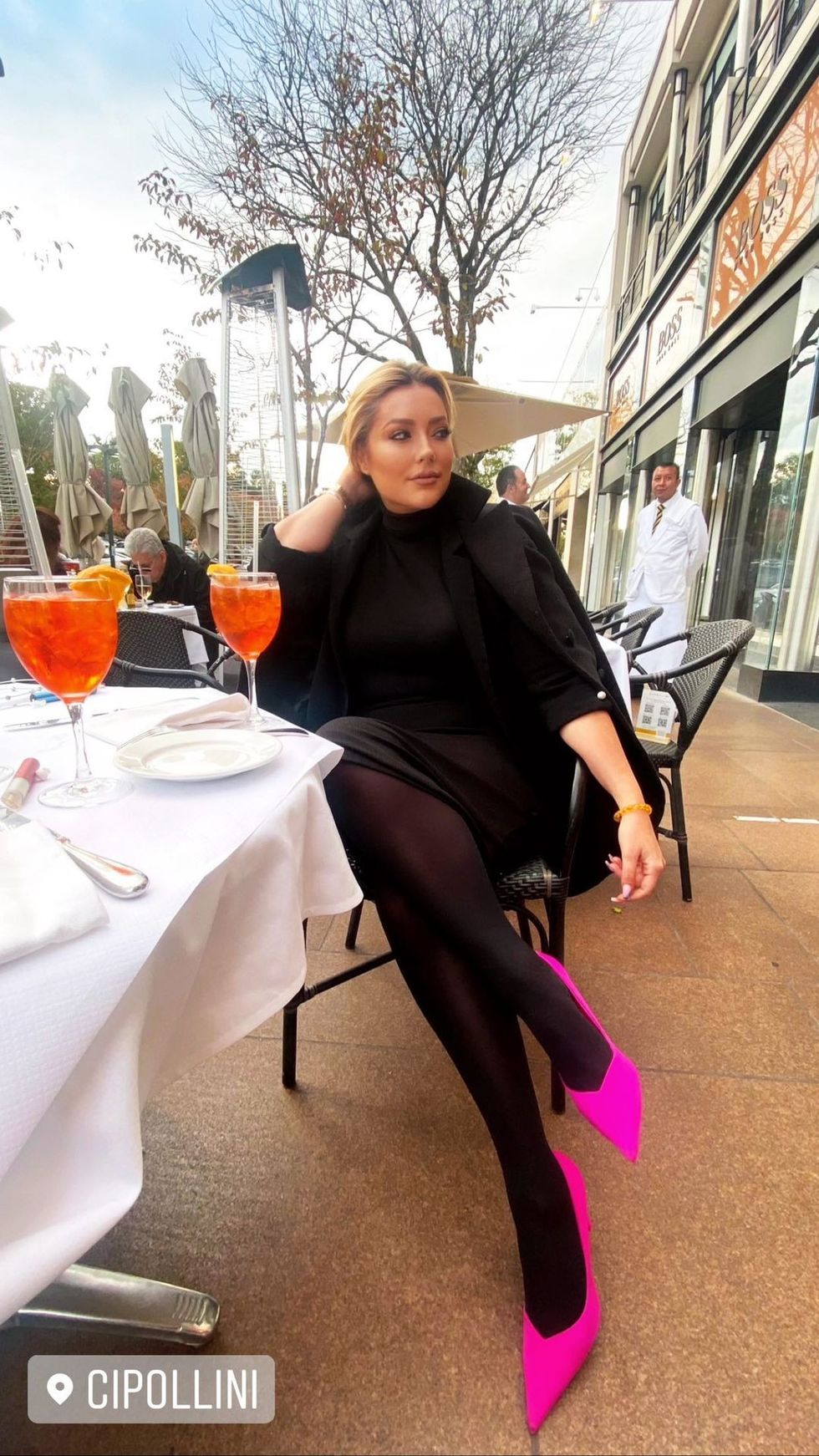 ronelahajatiofficial 250295577 628463788175786 8235130594716990439 n 1