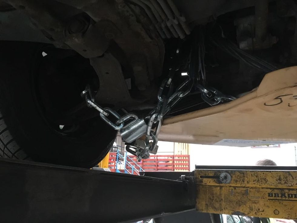 Rregullimi i pazakontë i veturës prej te cilit ka mundur ta pesonte rende foto 4