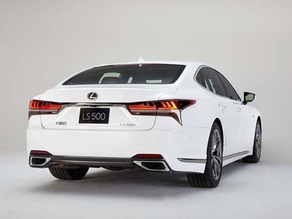 Rrjedhë data e prezantimit të Lexus LS F foto 4