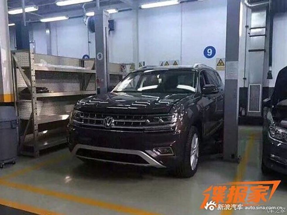 Rrjedhin pamjet e modelit nga Voklswagen qe do te konkurroje me Land Cruiser foto 2