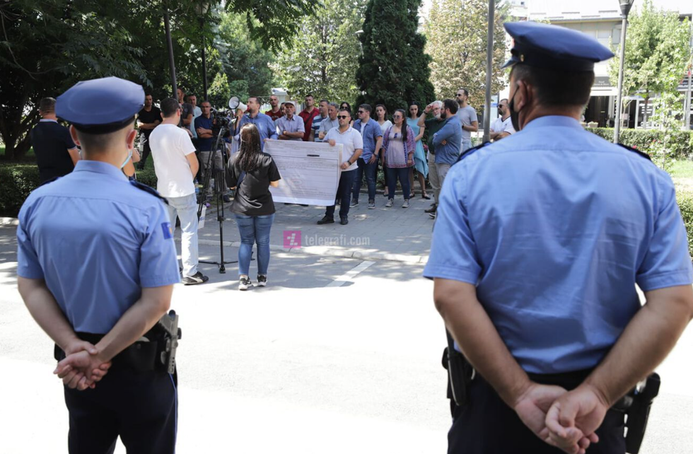 rruga Muharrem Fejza proteste