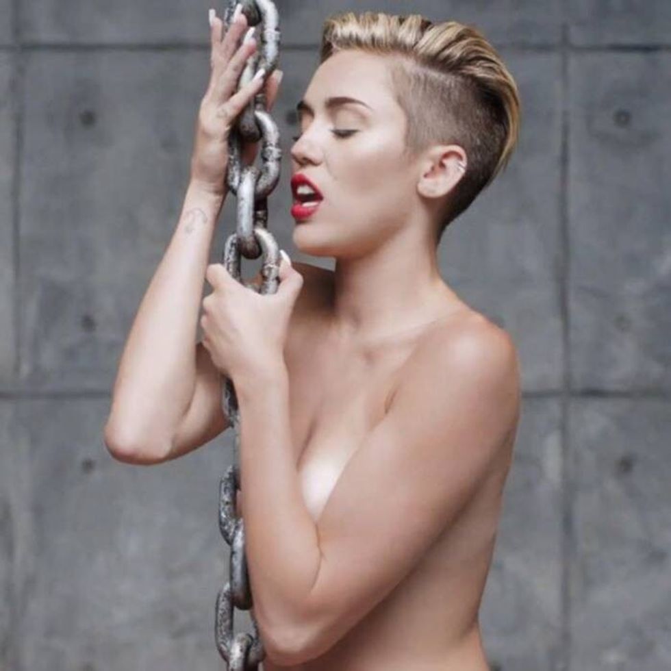 rs 130909110127 600.miley cyrus wrecking ball video.ls .9913