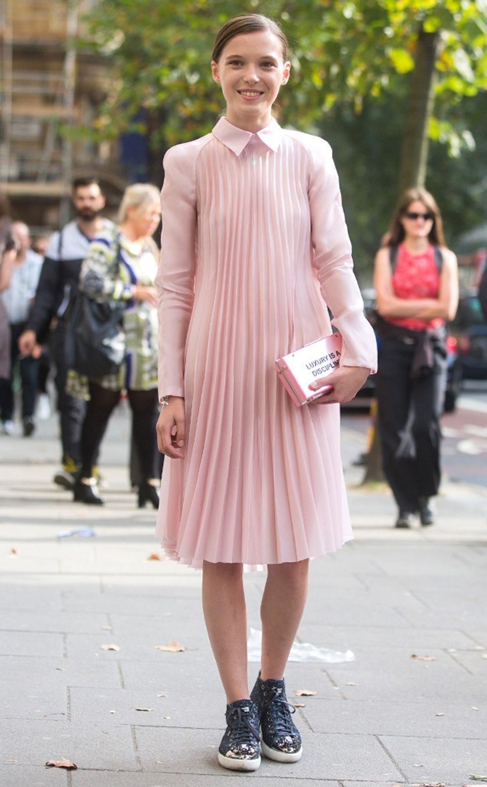 rs 140917100051 634 Street Style Pink Pleats LFW jl 091714