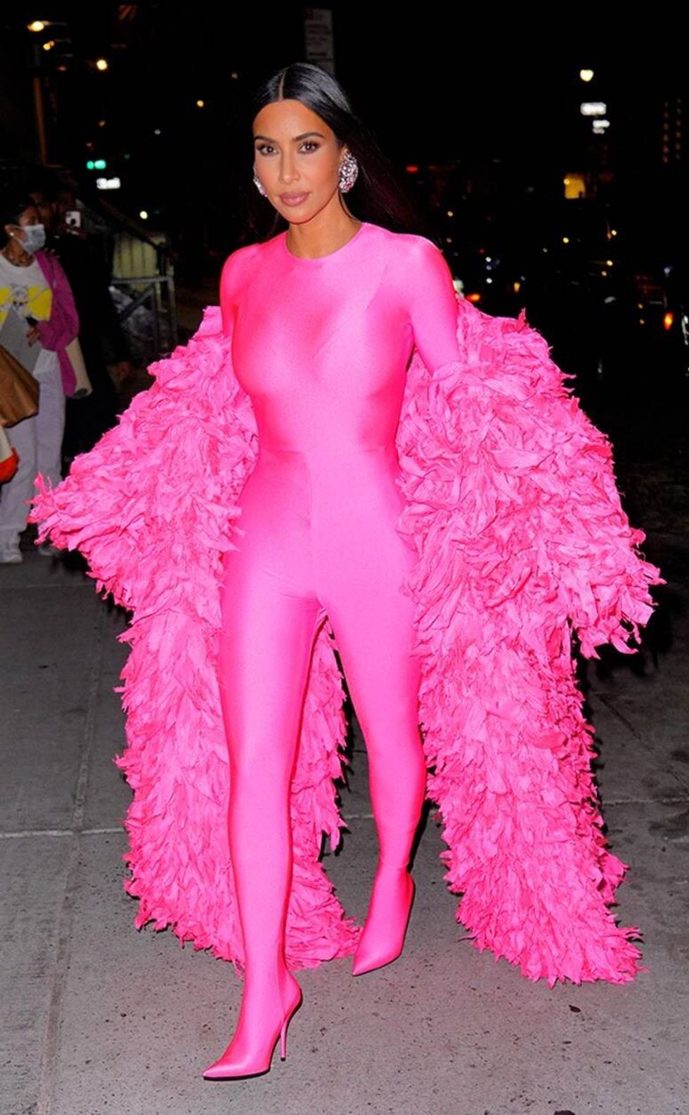 rs 211010085429 634 kim kardashian snl after party.cm .101021