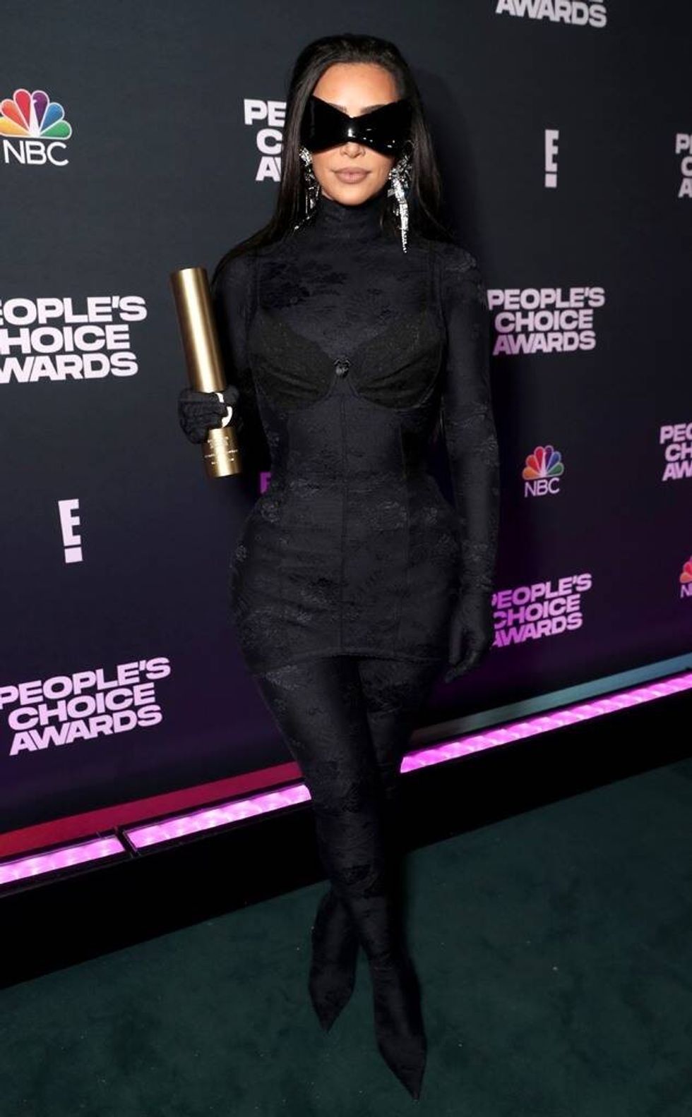 rs 211207185154 634 kim kardashian peoples choice awards 2021