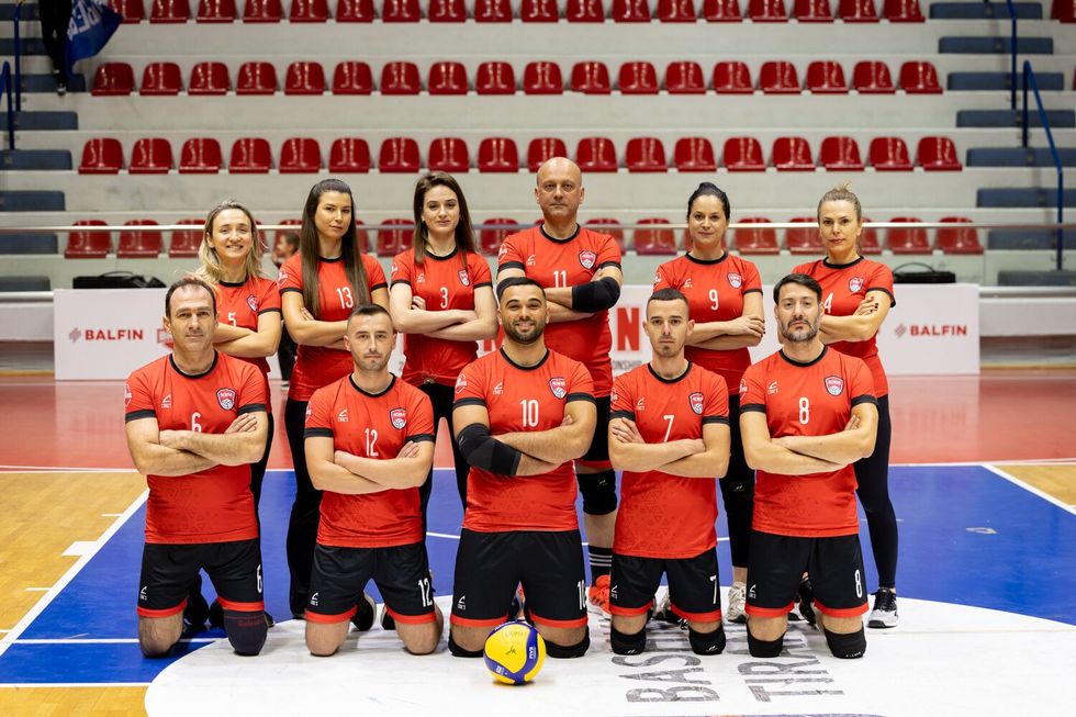 rsz 1rsz 1foto e skuadres acrem