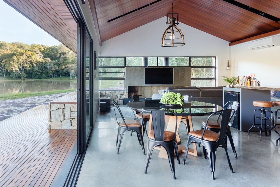 Rustic Lake House by Cadi Arquitetura 28