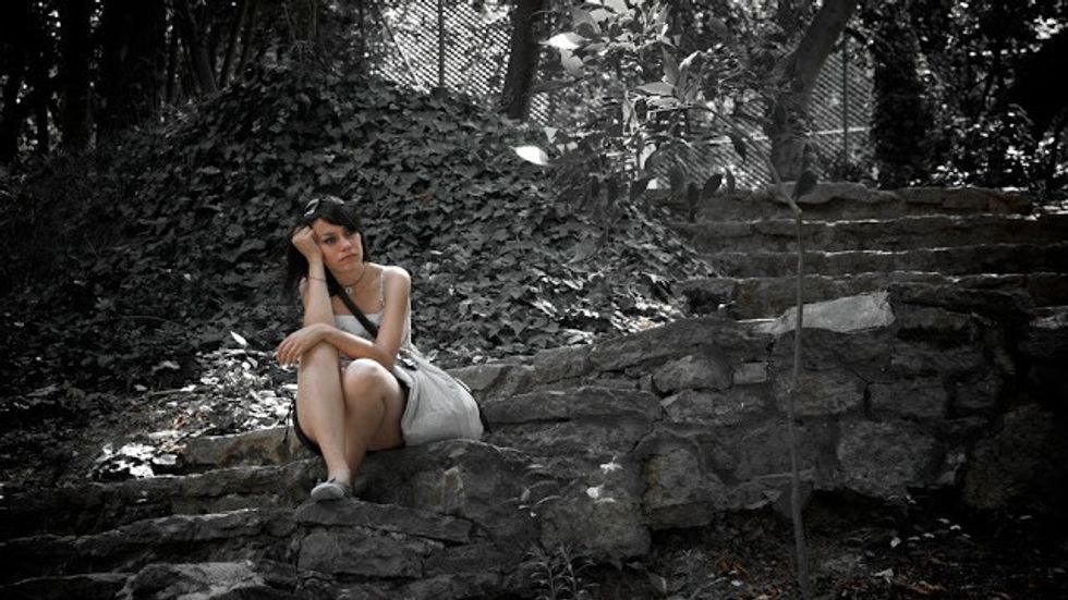 sad_alone_girls_love_wallpapers_lovesove