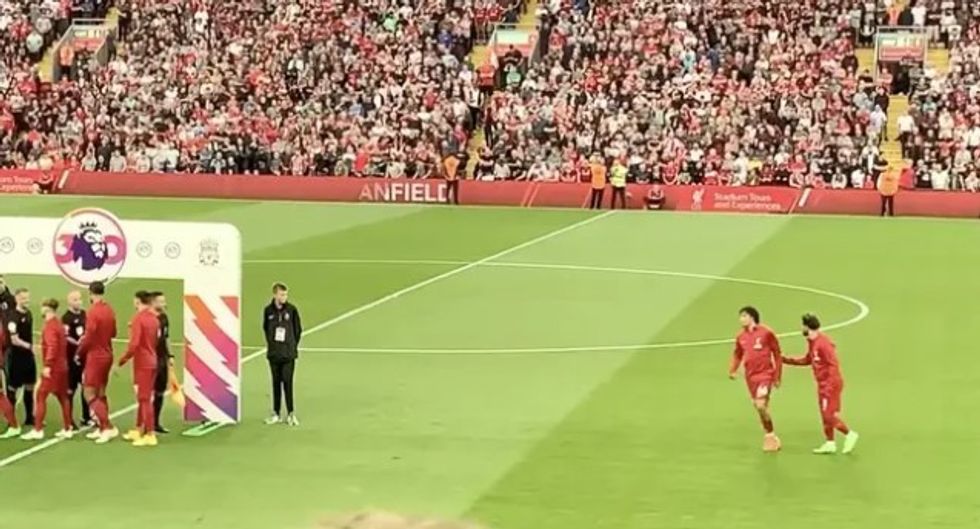 salah alexander arnold 2