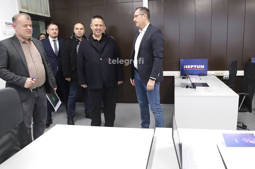 Samir Mane vizite ne fakultetin e Teknik foto Ridvan Slivova 12