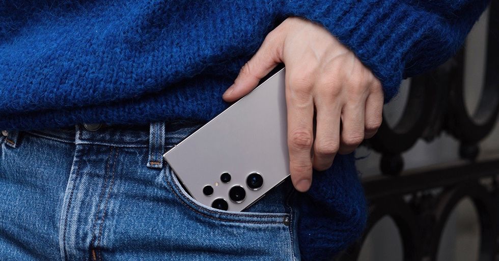 Samsung Galaxy S24 Ultra 1