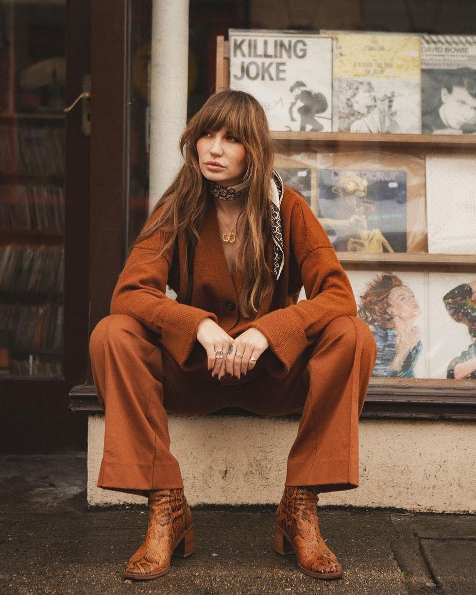 sara waiste 75523256 1052841878392597 5572631496650742329 n