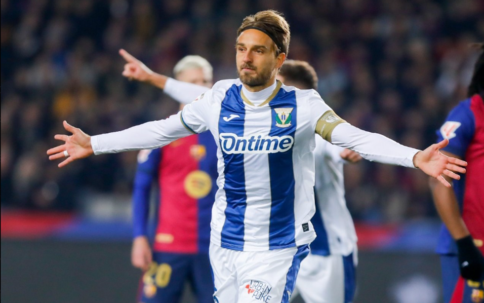 Screenshot 2024 12 15 230417