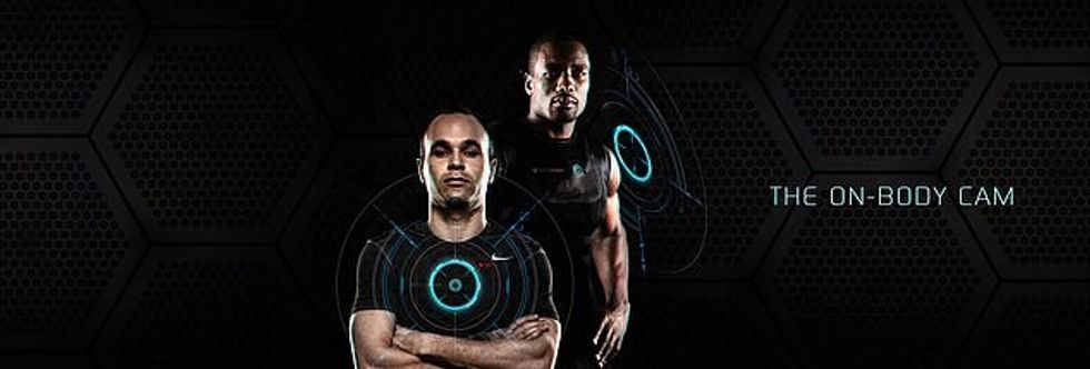 Së bashku me lojtarin e NBA Serge Ibaka (në foto së bashku) Iniesta është një investitor kryesor në biznesin e kamerave sportive FirstVision