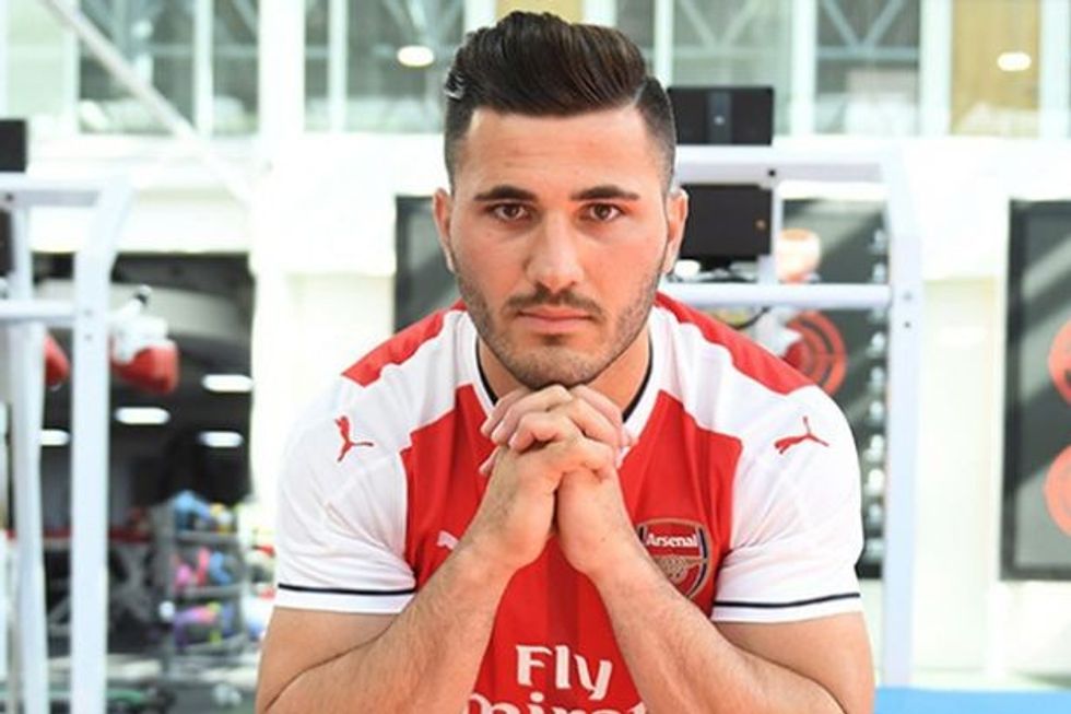 Sead Kolasinac to sign for Arsenal