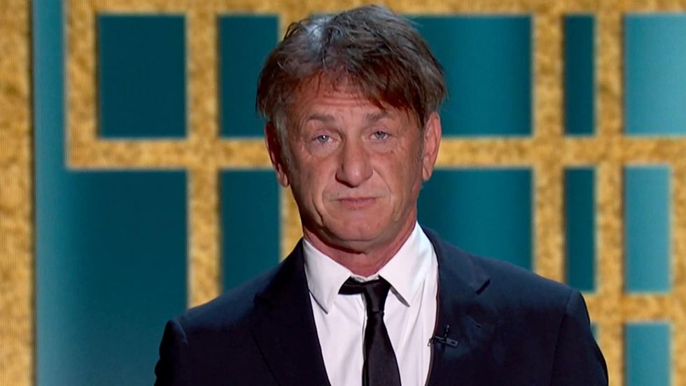 Sean Penn Golden Globes hair
