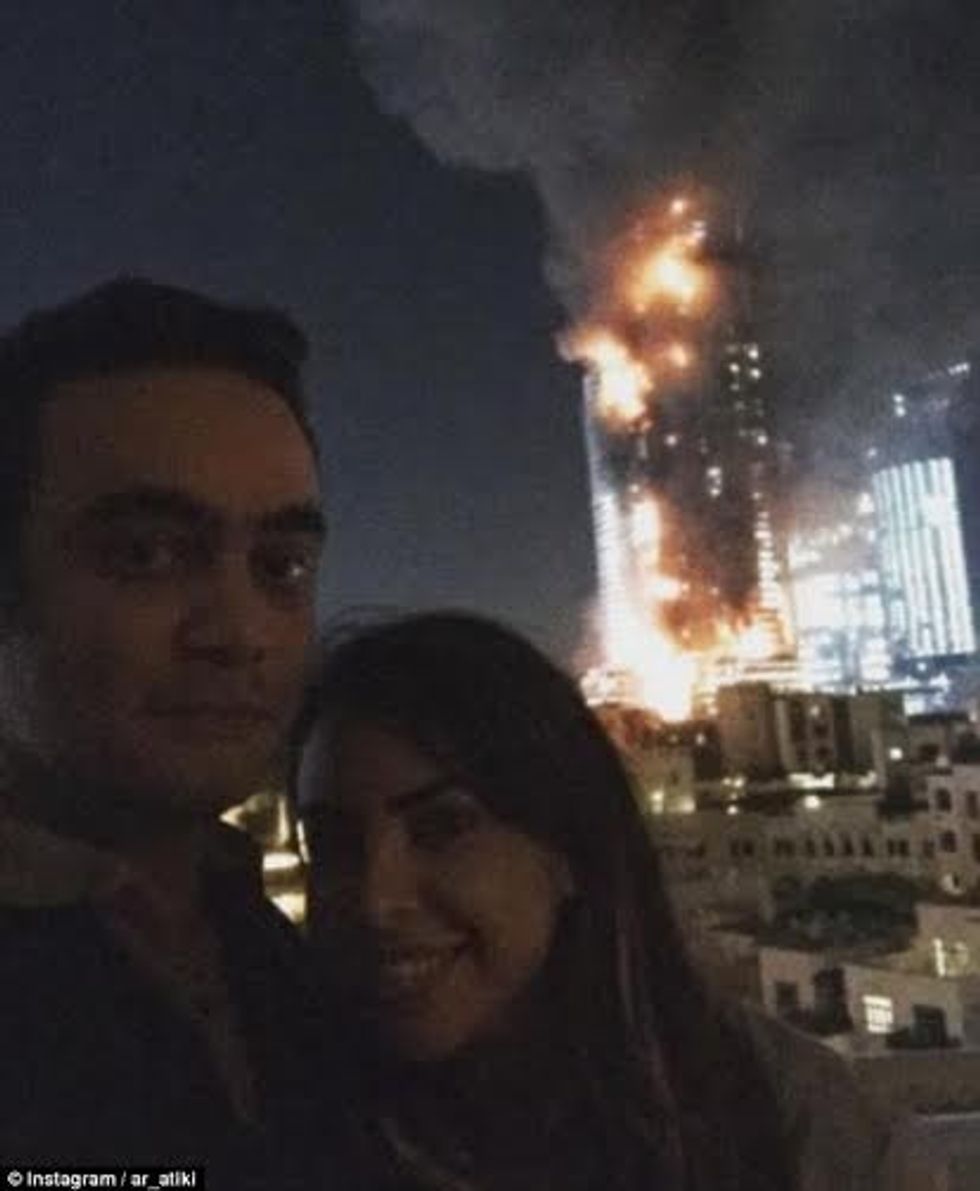 selfie dubai