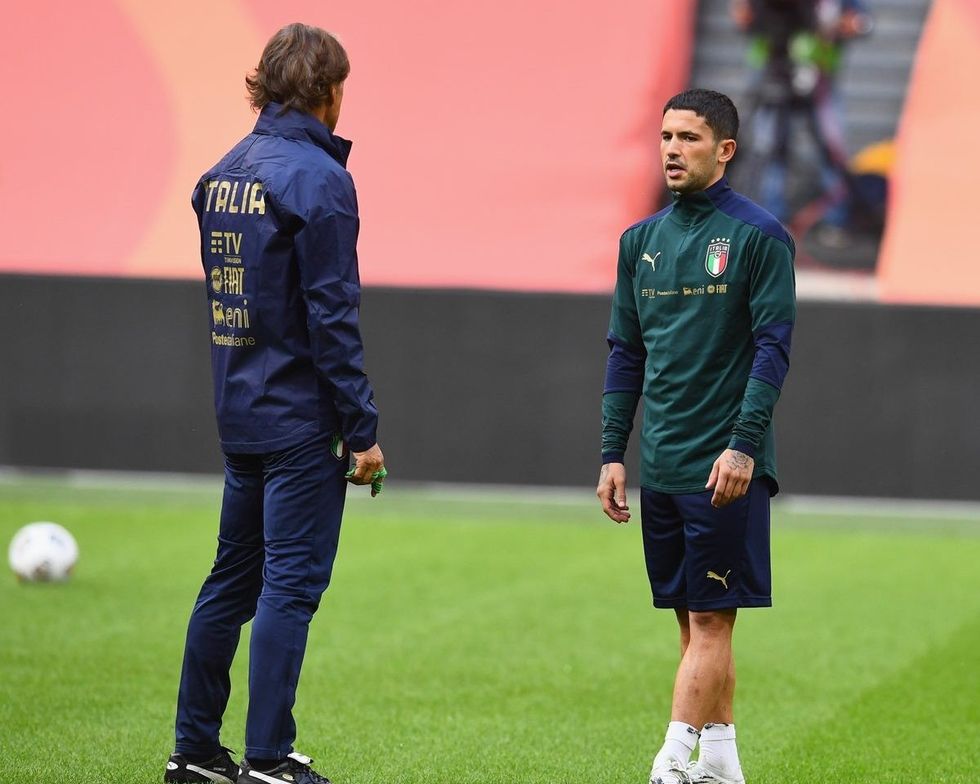 sensi mancini samp @2x