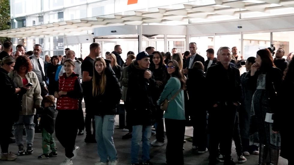 Sequence 03.00 31 47 17.Still017