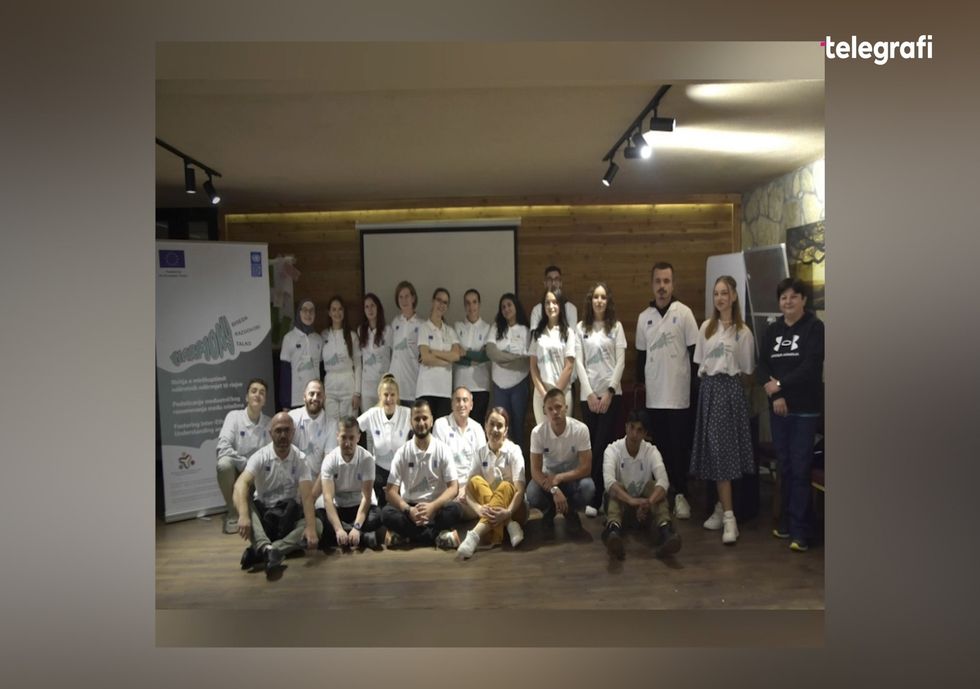 Sequence 14.00 07 16 07.Still005