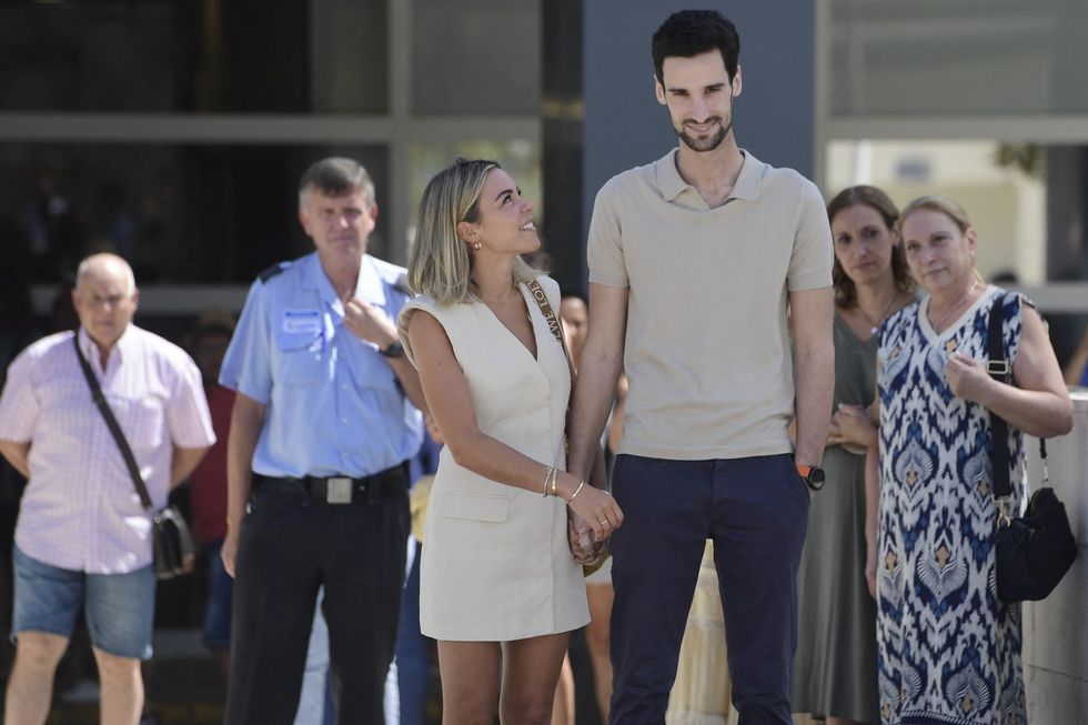 sergio rico scaled 1