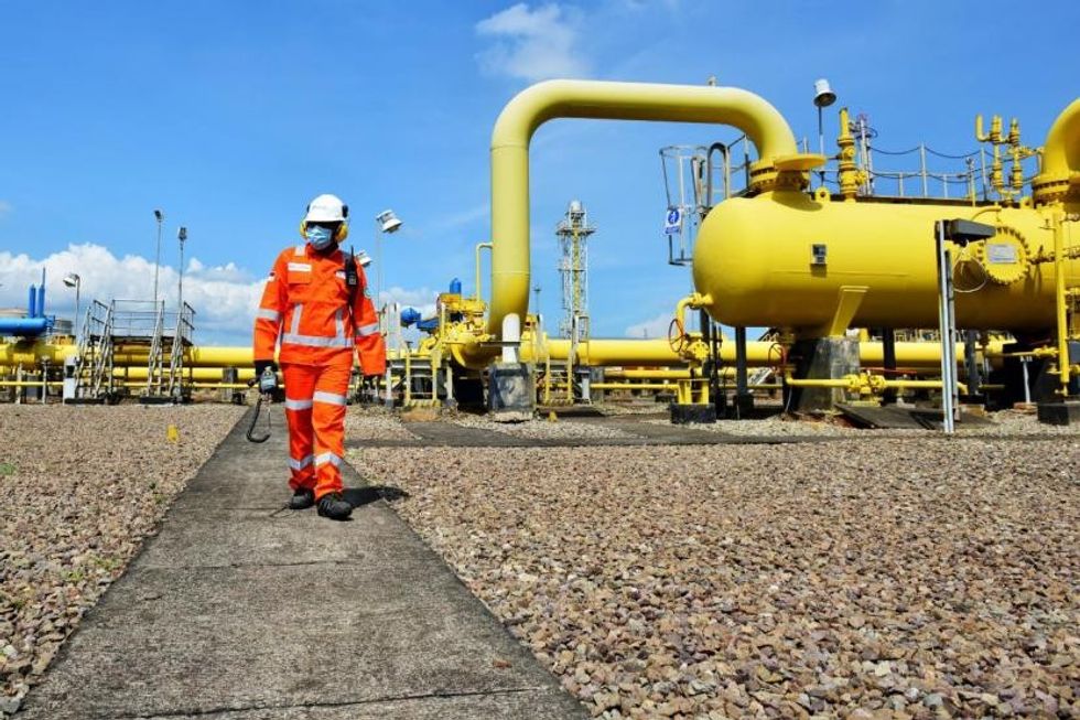 sesuai tujuan restrukturisasi dan transformasi holding migas pt pertamina 210913161405 314