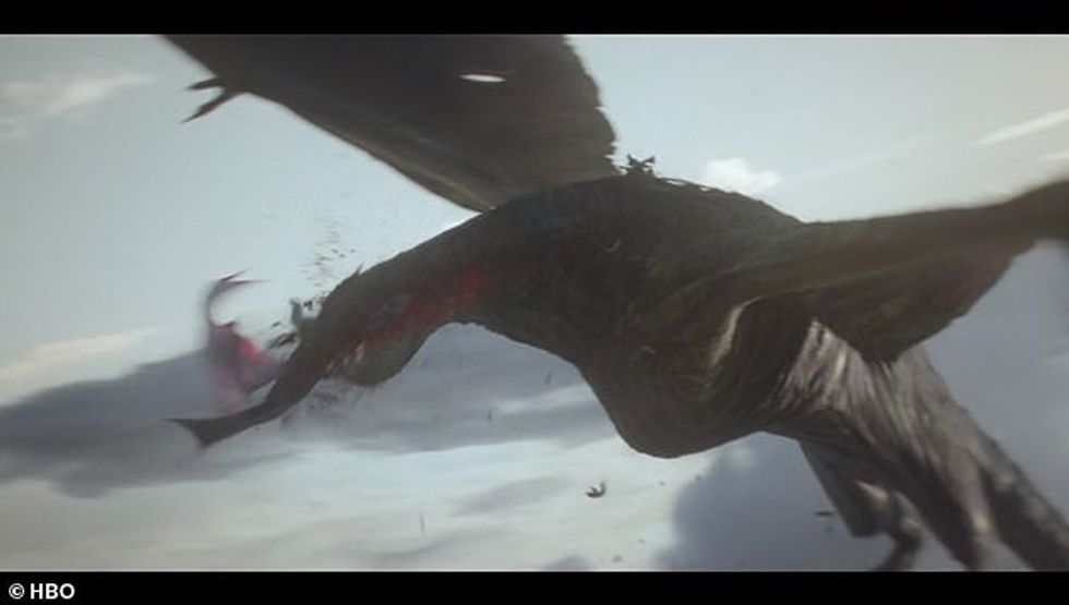 Sezoni përfundoi në një mënyrë mjaft tronditëse - me vdekjen brutale të njërit prej djemve të Rhaenyra-s - i cili vendosi skenën për Luftën Civile midis Targaryen's dhe Hightower's që do të pasonte midis asaj që është quajtur 'Team Green' e Alicent dhe 'Ekipi i Rhaenyra's. E zeze'