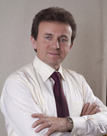 Shaqir Cervadiku foto 1 nga