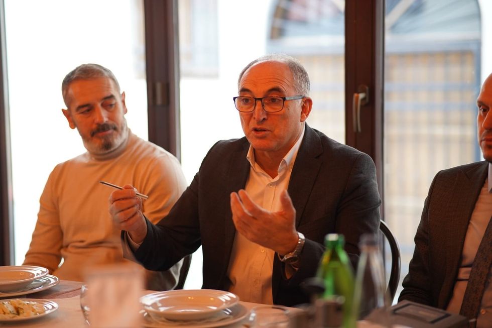 shaqir totaj varrezat bf e osbe