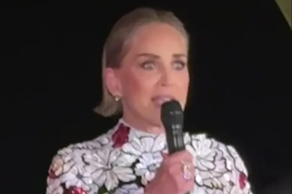 Sharon Stone humbet durimin në Kanë: Ulni telefonat e mallkuar