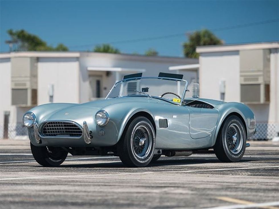Shelby Cobra 239 i mirëmbajtur dhe tërësisht origjinal del ne ankand brenda dy muajve foto 2