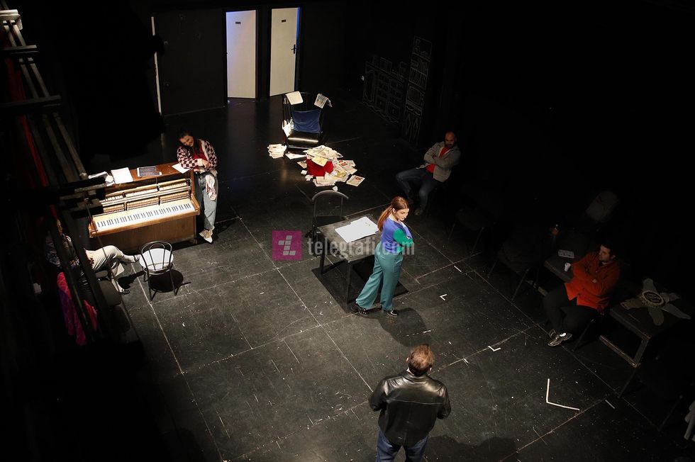 Shfaqja Dhoma e Dites foto Ridvan Slivova 18