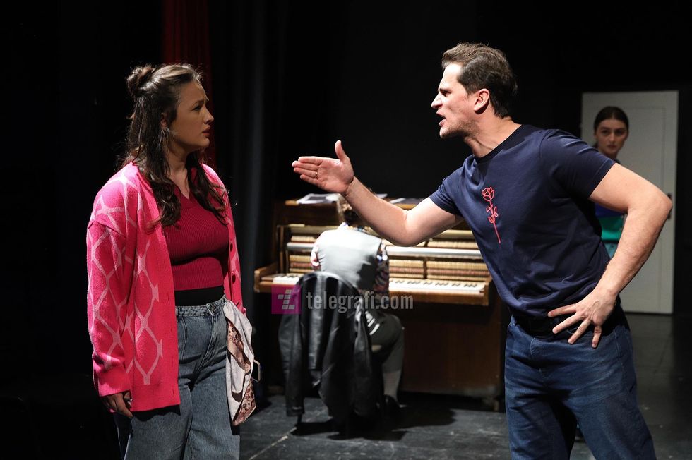 Shfaqja Dhoma e Dites foto Ridvan Slivova 32