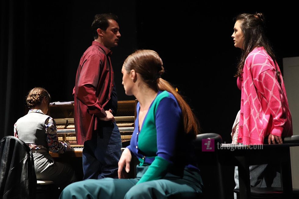 Shfaqja Dhoma e Dites foto Ridvan Slivova 42