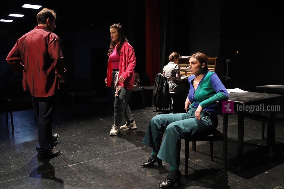 Shfaqja Dhoma e Dites foto Ridvan Slivova 43