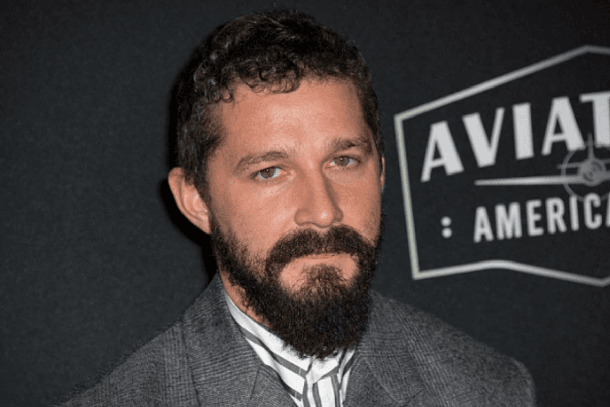 Shia LaBeouf shkakton incident në Romë - i bërtet një gruaje të panjohur në një restorant Shia LaBeouf shkakton incident në Romë - i bërtet një gruaje të panjohur në një restorant