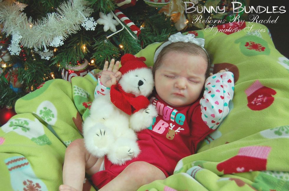 Shiste kukulla që duken si fëmijë detyrohet te binde policet qe nuk jane te vertete foto 2